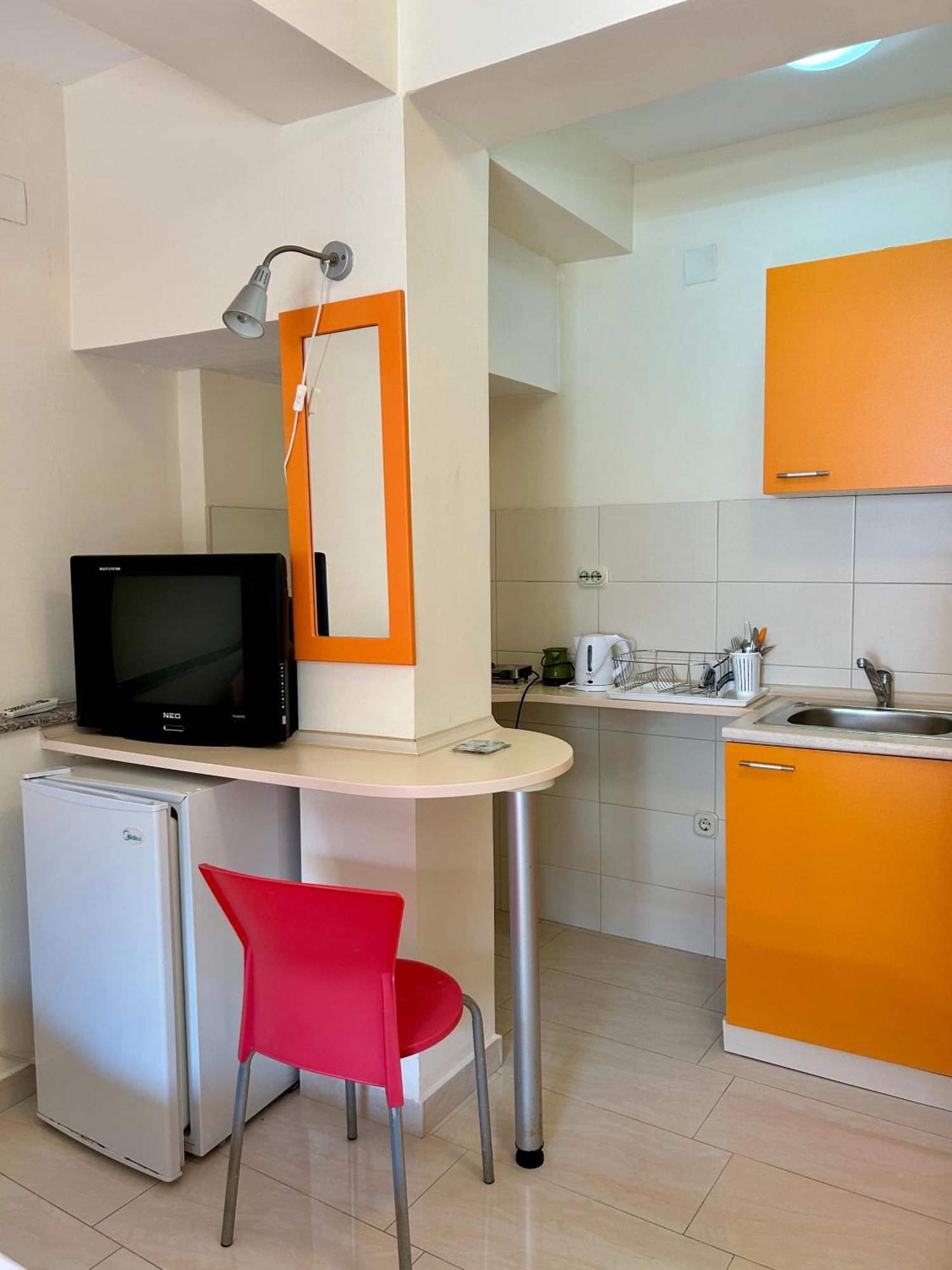 Adzija House Apartment โอครีด ภายนอก รูปภาพ